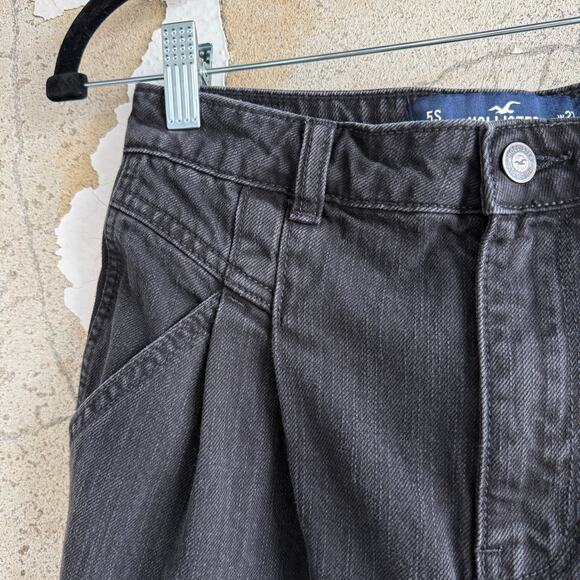 Hollister Ultra High Rise Mom Jeans Washed Black Raw Hem Womens 5s Soft Grunge - Picture 5 of 8